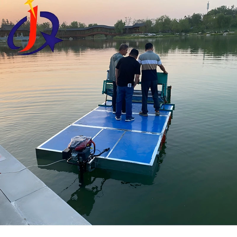Како малиот мини воден жетвар на плевел го подобрува отстранувањето на плевелот во малите водни патишта?